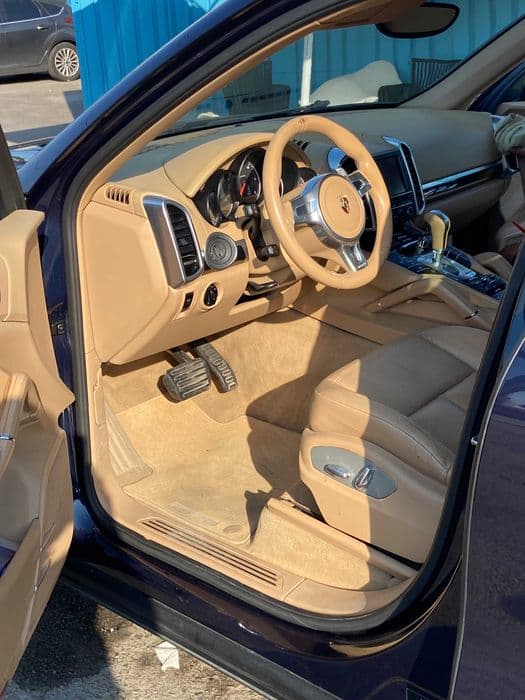 Porsche Cayenne 3.0 TDI V6 - vand sau schimb an >2019