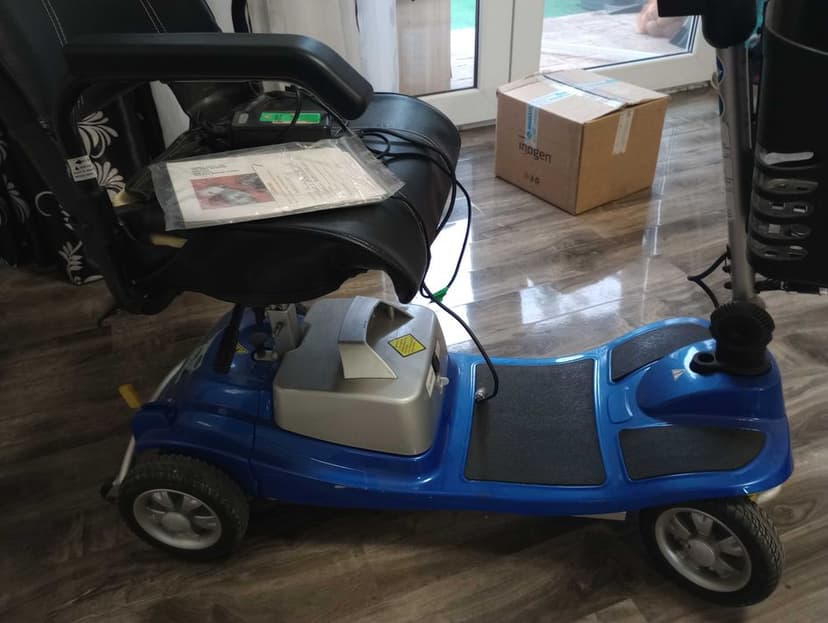 Scuter electric mobil