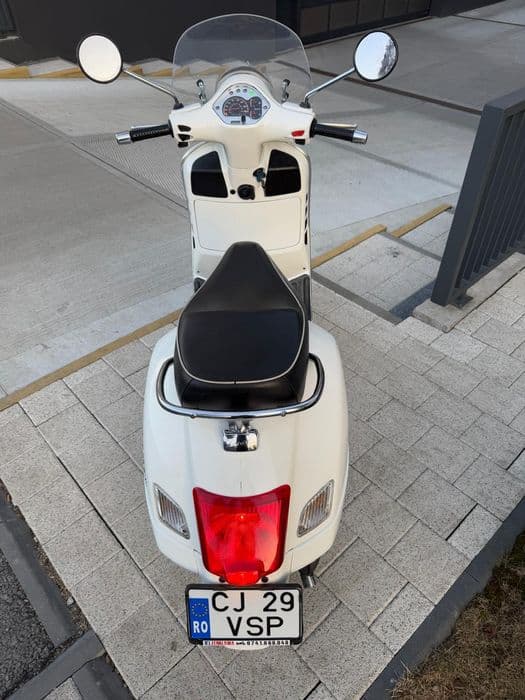 Piaggio Vespa GTS 300 | Stare Impecabilă |
