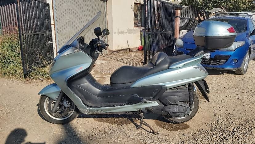 Vand  - Yamaha majesty sau schimb cu skijet sau cross