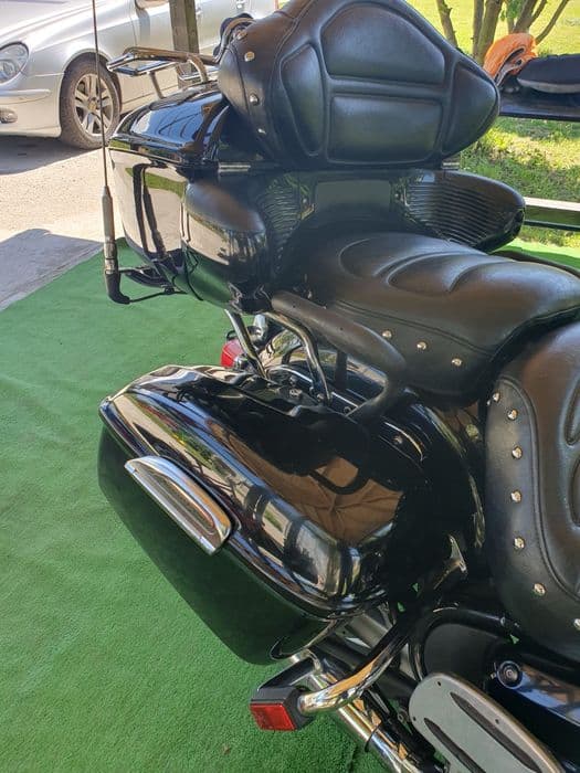 Yamaha Royal Star Venture schimb cu Toyota Hilux