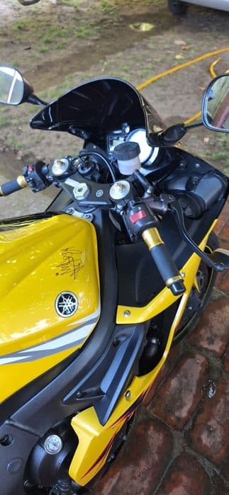 Yamaha R6 ediție Rossi