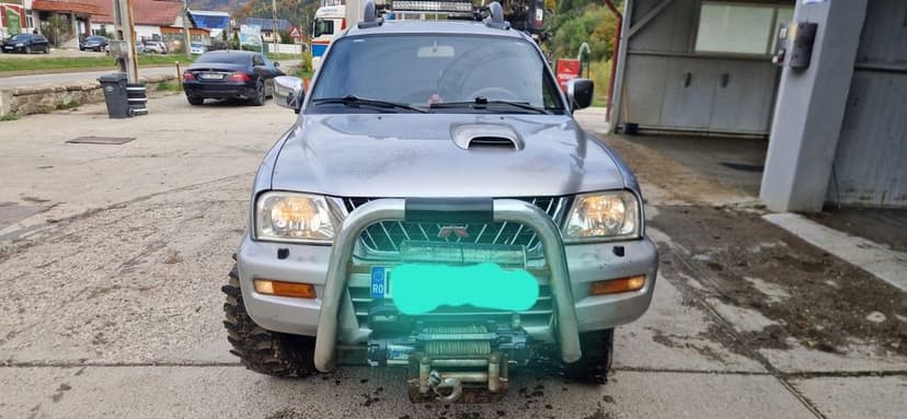 Vand Mitsubishi L200