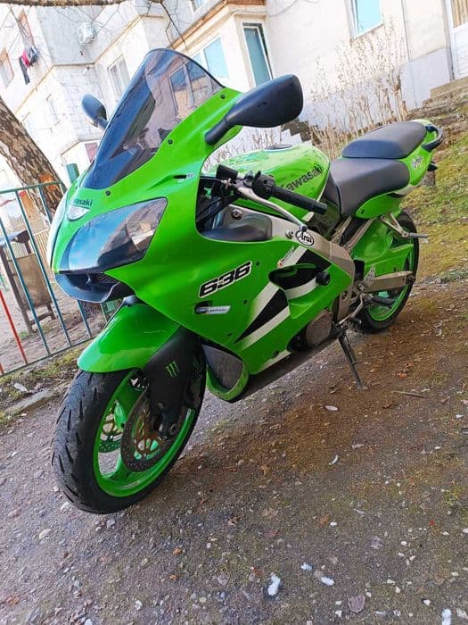 Kawasaki ninja 636 din 2002