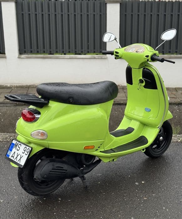Piaggio Vespa Et4 125 1000€ FIX