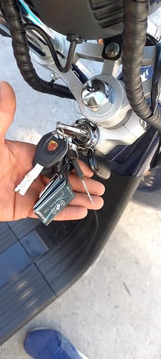 Scuter electric fara permis