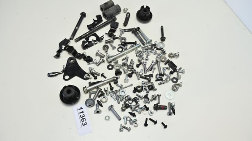 Diverse set cleme Suruburi Si Prinderi Kawasaki Z650 2017 - 2019