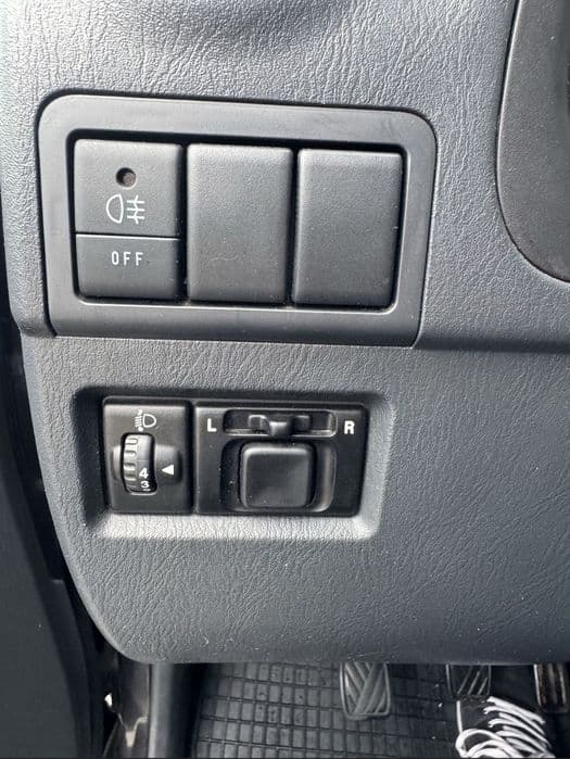 Suzuki Jimny Primul proprietar în RO, importată din Germania.