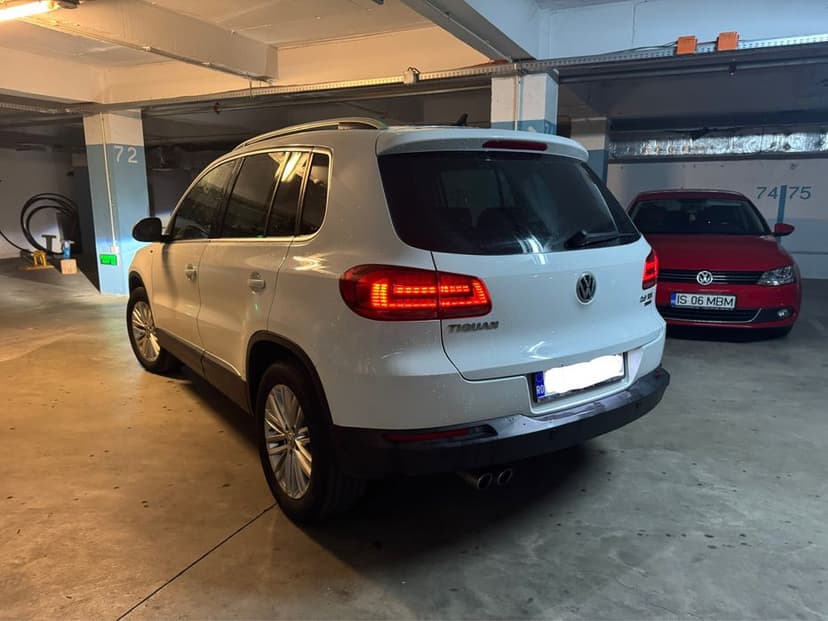 Volkswagen Tiguan 2.0 TDI 4Motion Blue Motion Technology DSG Exclusive