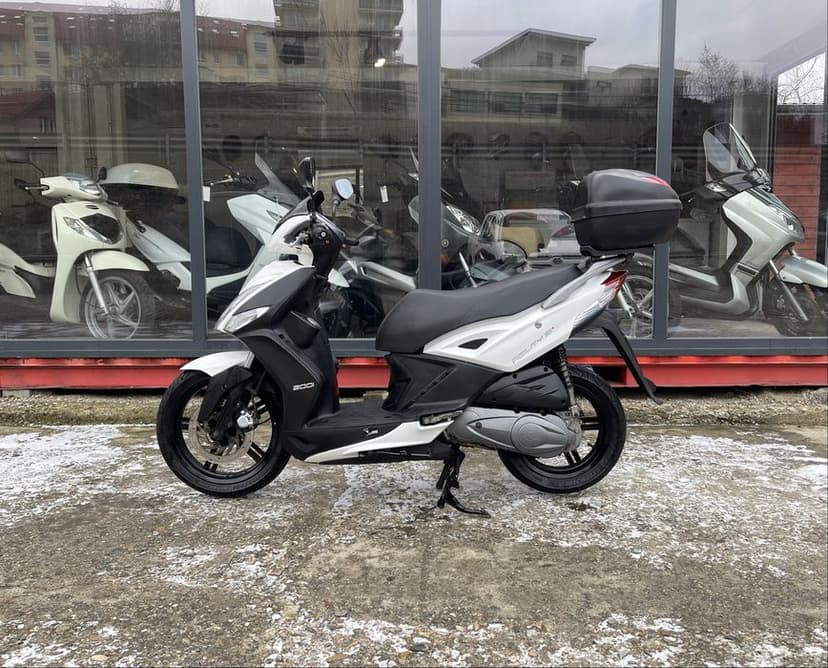 Scuter Kymco Agility 200 cm -GARANTIE-