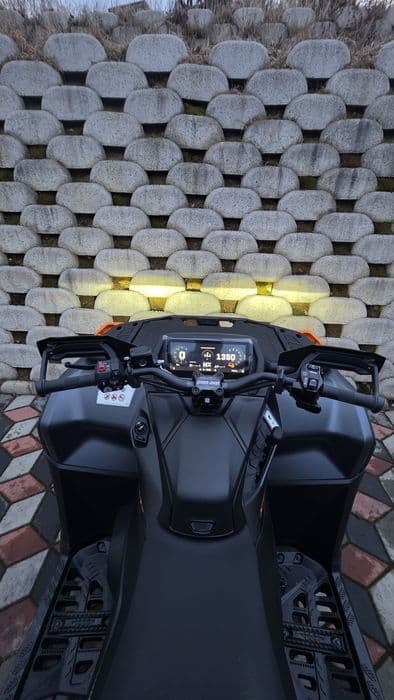 ATV Can-am Outlander MAX XTP 1000R suspensie electrica SAS 2026