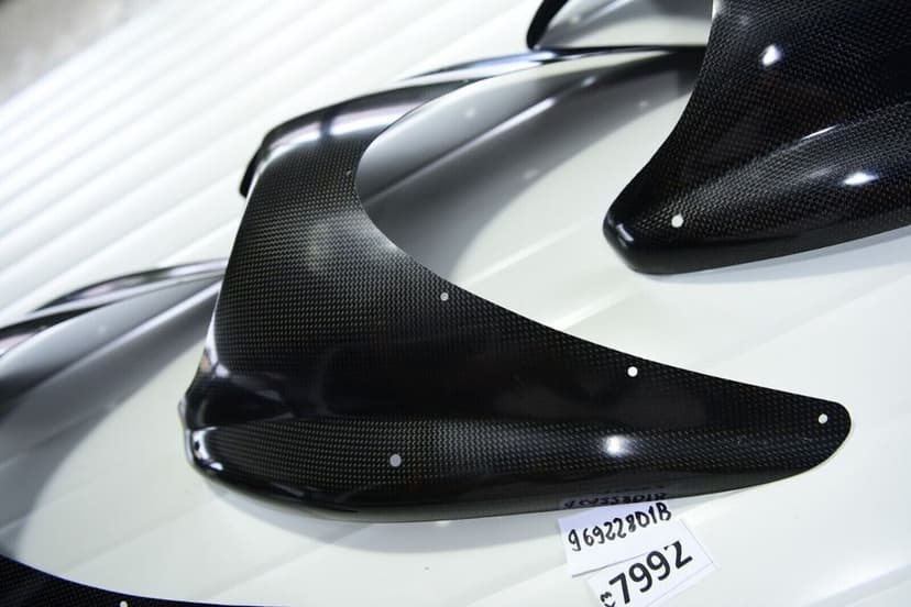 Carena Parbriz Carbon Performance Ducati Monster S4