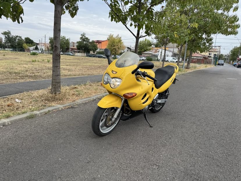 Suzuki gsx 600 f Katana. Vand sau schimb