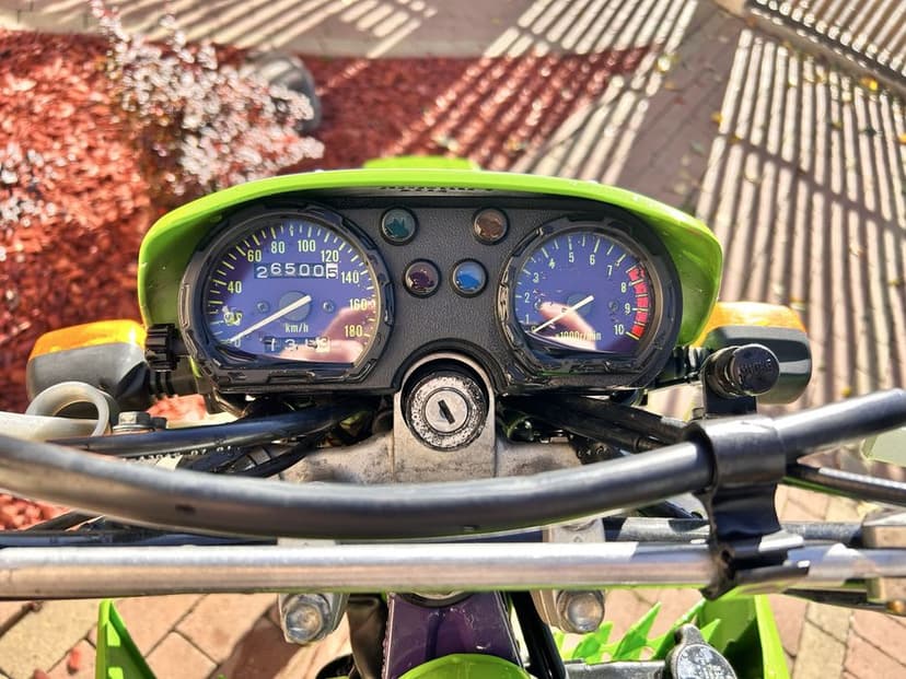 Kawasaki KLX650, recondiționată total