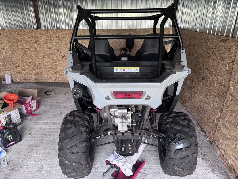 Polaris RZR 200 EFI