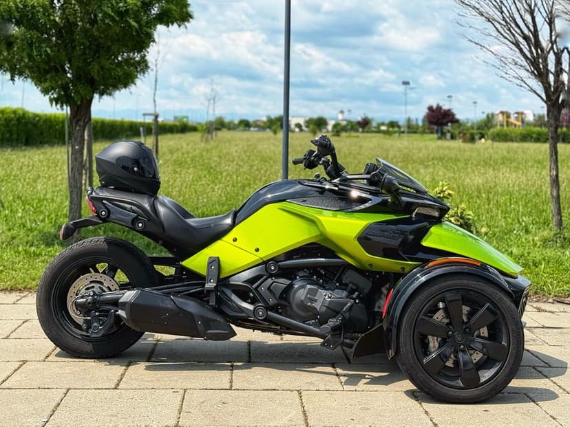 BRP Can-Am Spyder F3 2021 Semi - Automat
