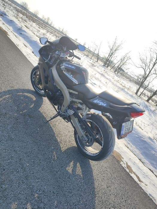 Kawasaki ninja zx6r