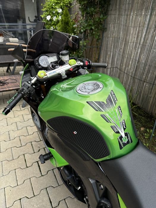 Kawasaki Ninja ZX6R 636