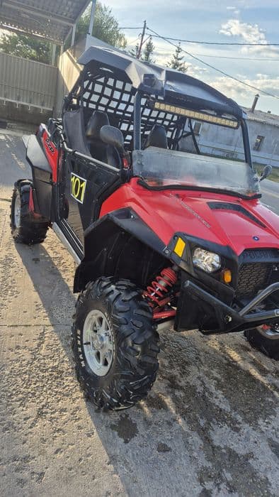 Polaris Rzr 900 cc.       Se accepta  schimburi