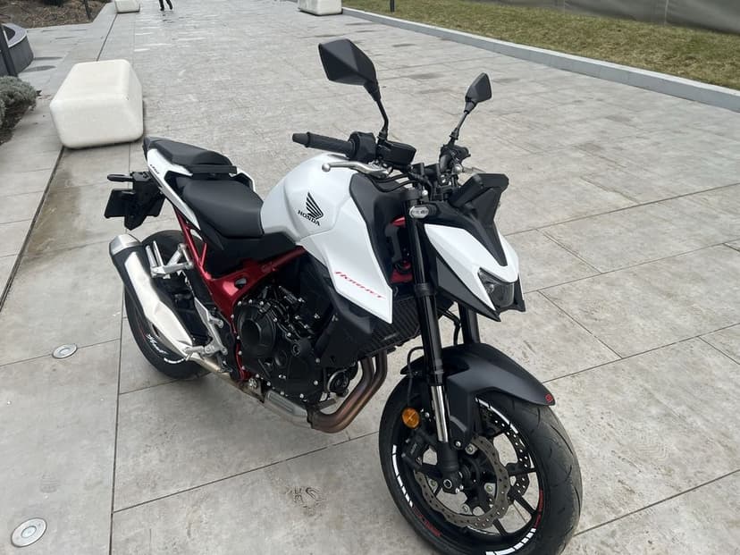Honda CB 750 Hornet 2025 Full Led TCS ABS 765 km