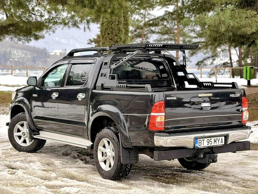 - IMPECABILA Toyota Hilux VIGO 3.0Tdi 170cp AUTOMATA Full