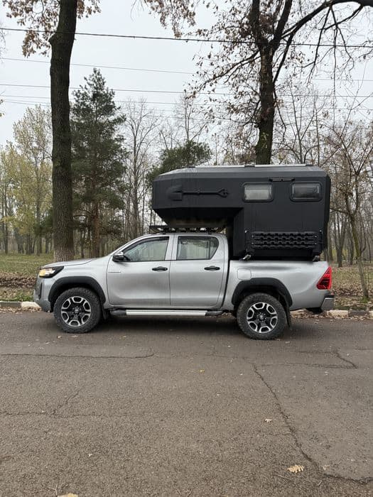 Camper Toyota Hilux  - autorulota