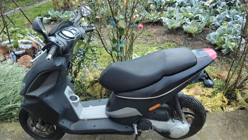 Scuter Piaggio 49cc
