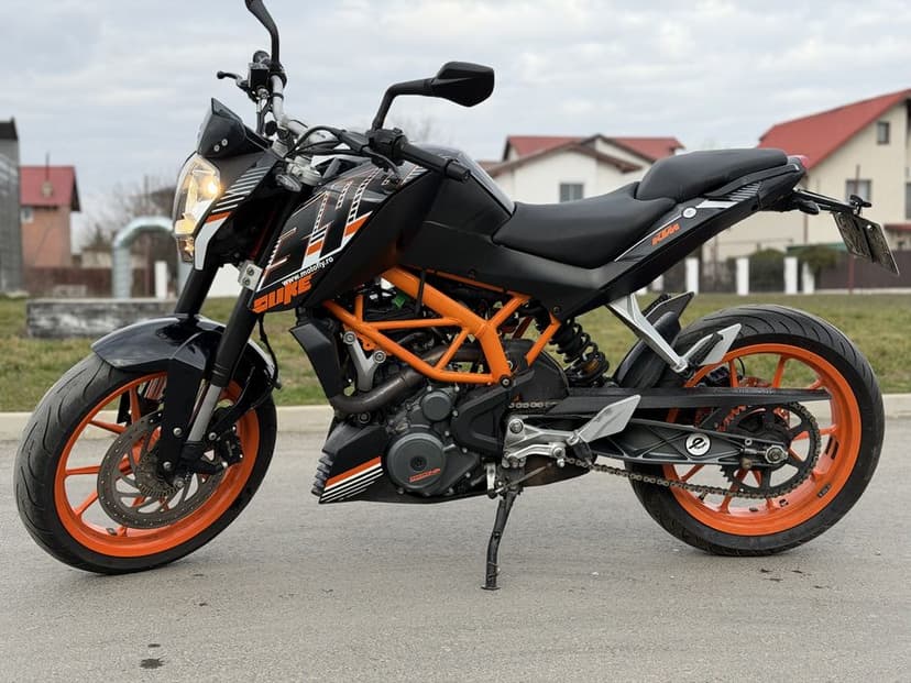 KTM Duke 390 2015 ABS A2 stare foarte buna gata de sezon
