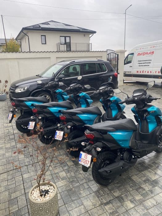 Scutere Noi 0 Km Yamaha 125 cmc de Inchiriat