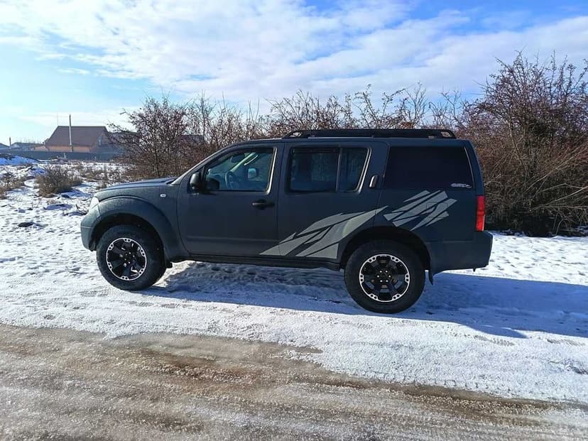 Nissan Pathfinder 7 locuri variante