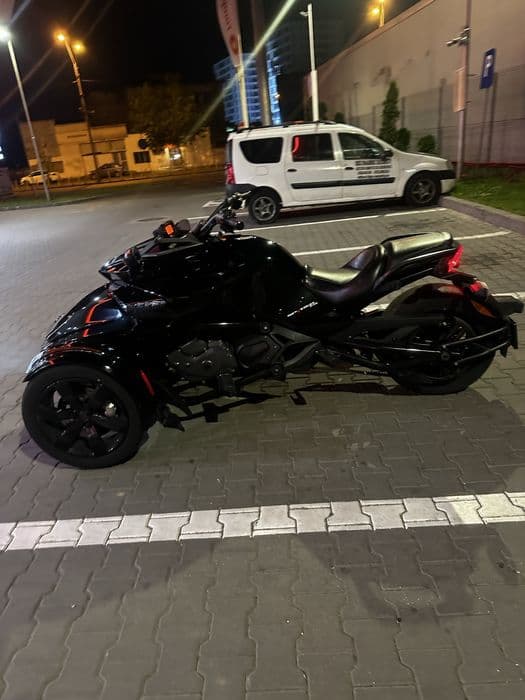 Vand can am spyder f3