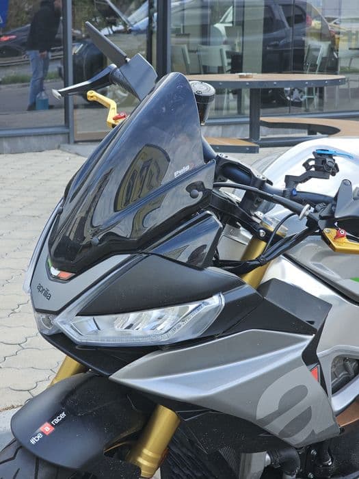 Aprilia Tuono V4 | Garantie | Impecabila