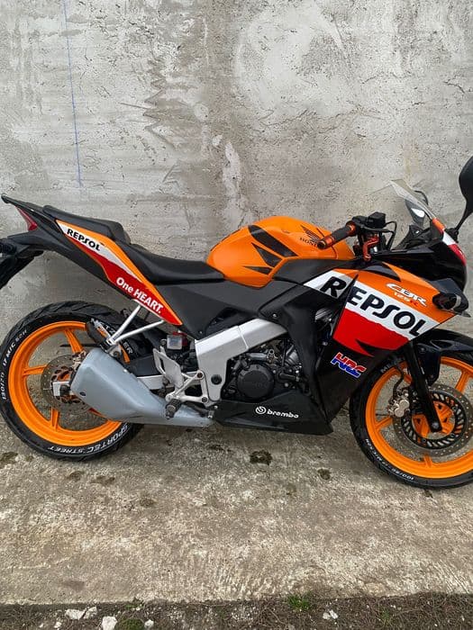 Honda cbr 125 an 2012