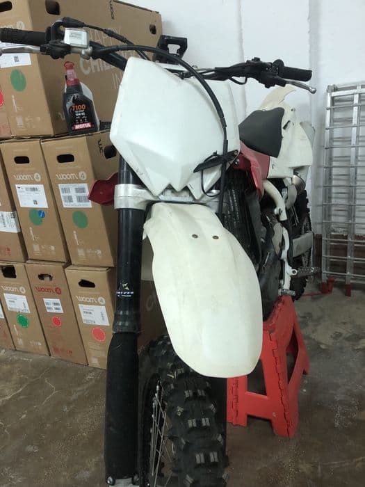 Motocicleta enduro Husqvarna TXC 250