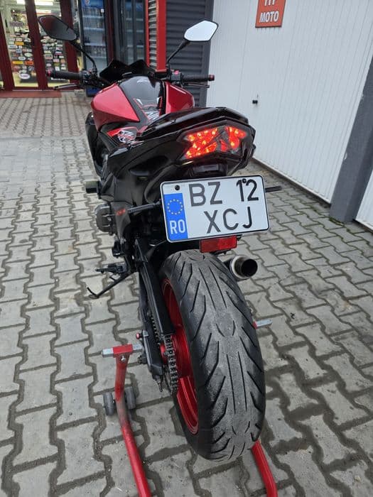 A2 Kawasaki Z800 Abs  Garantie.35kw permis a2 motocicleta