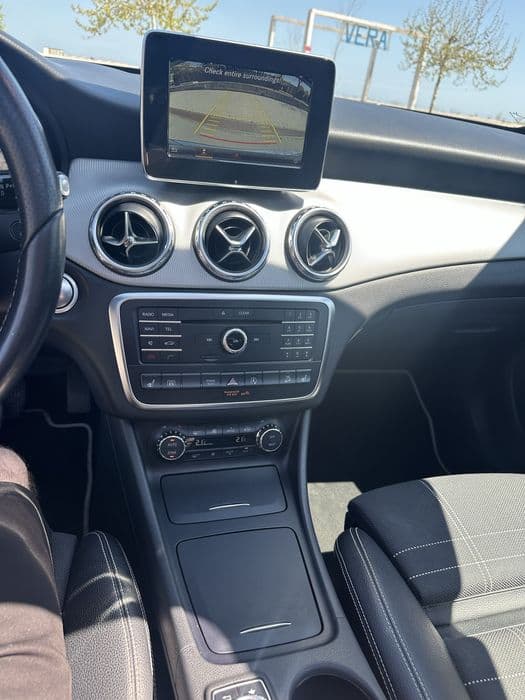 Mercedes-Benz GLA 200 CDI 4MATIC  4x4 Full