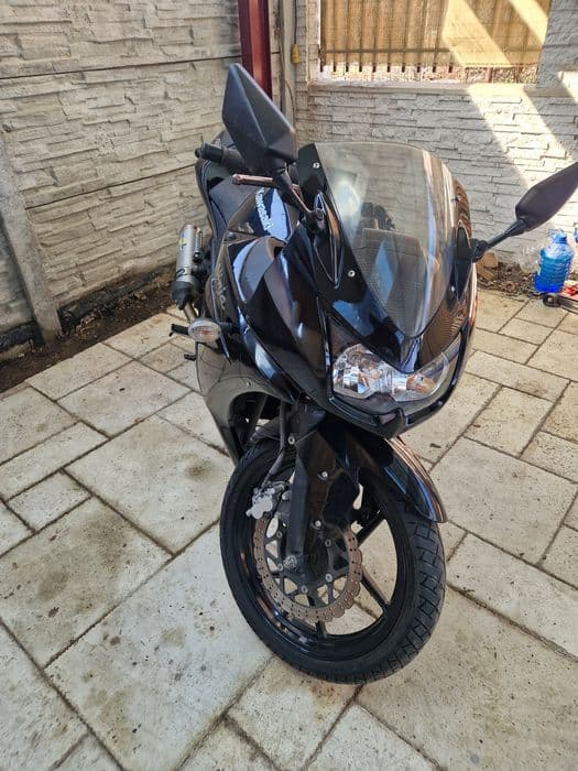 Kawasaki Ninja 250 R