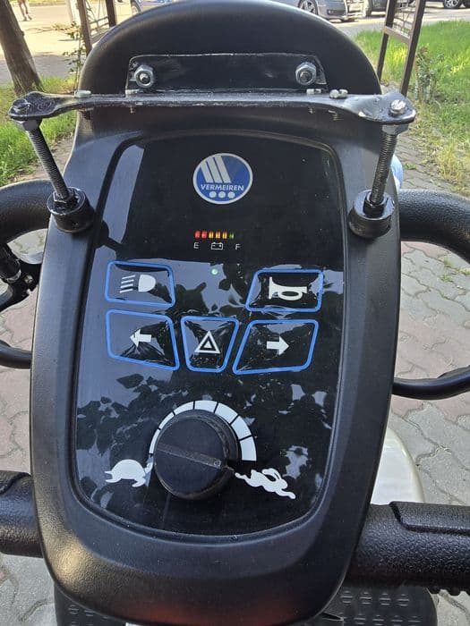 Vinde scuter Carpo 2 sport cu multe imbunatatiri pentru persoane cu di