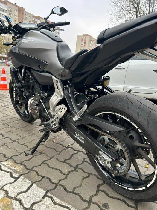 YAMAHA MT07 2016 (limitata A2)