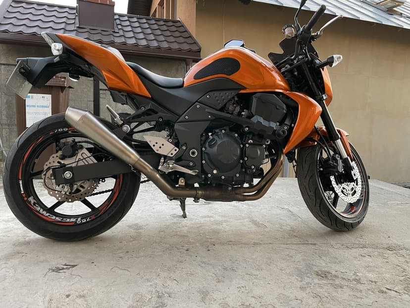Kawasaki Z750 2010