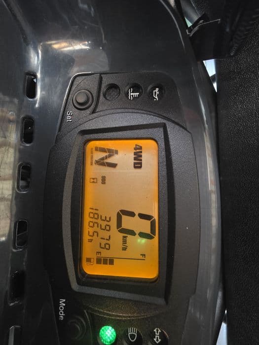 ATV Dinli Centhor 700, 3900 km, 4x4, diferential,  2 locuri