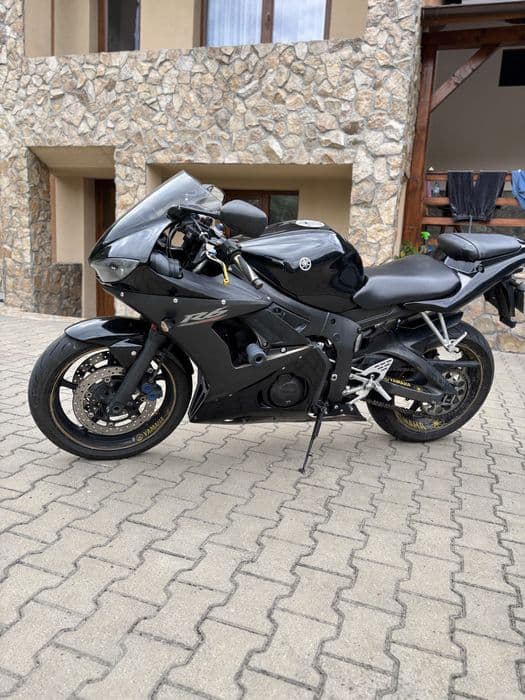 Yamaha r6 nu ( r1 cbr600rr ninja)