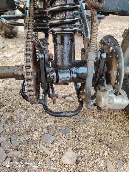 Vând atv funcțional pornește la buton șoc la mâner carburator nou