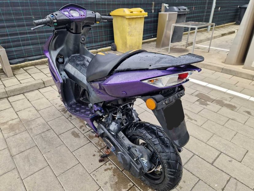 Scuter Pegeout jet force 49 ASTĂZI!!!