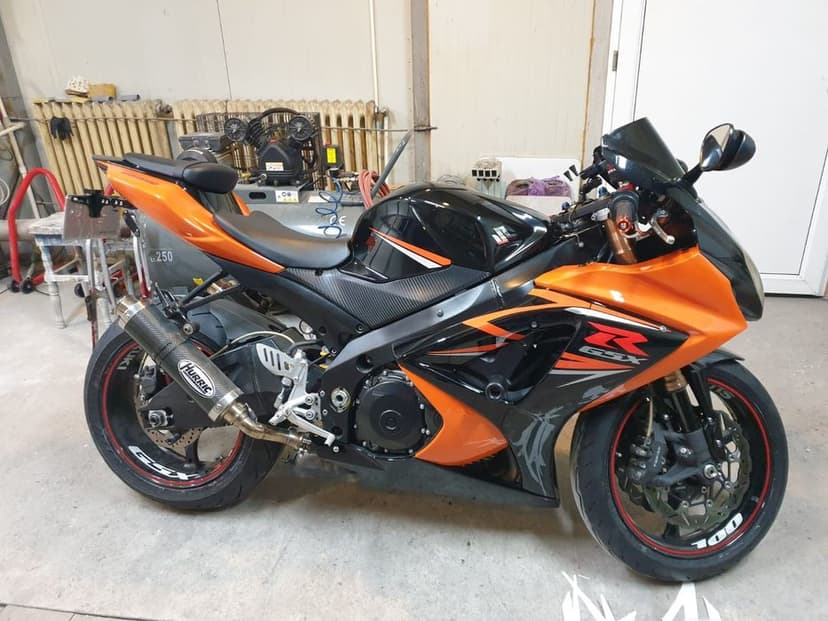 Suzuki Gsxr 1000 k8