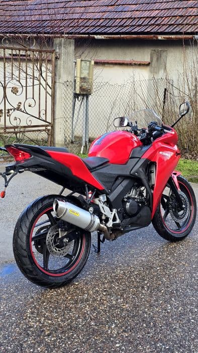 HONDA CBR125R Roșu, An 2014, Tobă Sport STORM, Suport Telefon, Livrare