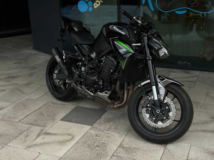 KAWASAKI Z900 2023 Varianta A2 (DELIMITAT) 2,000KM