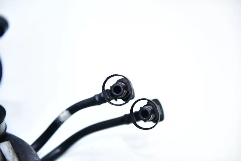 Rampa de injectie DUCATI MONSTER 696 28220843A