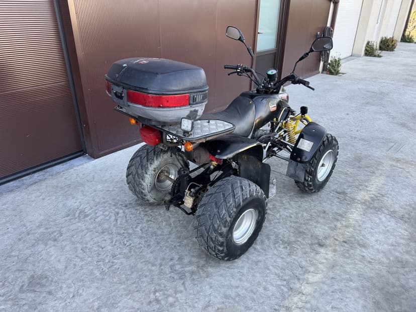 Atv SMC 250 2x4 / cutie manuala / acte Germania