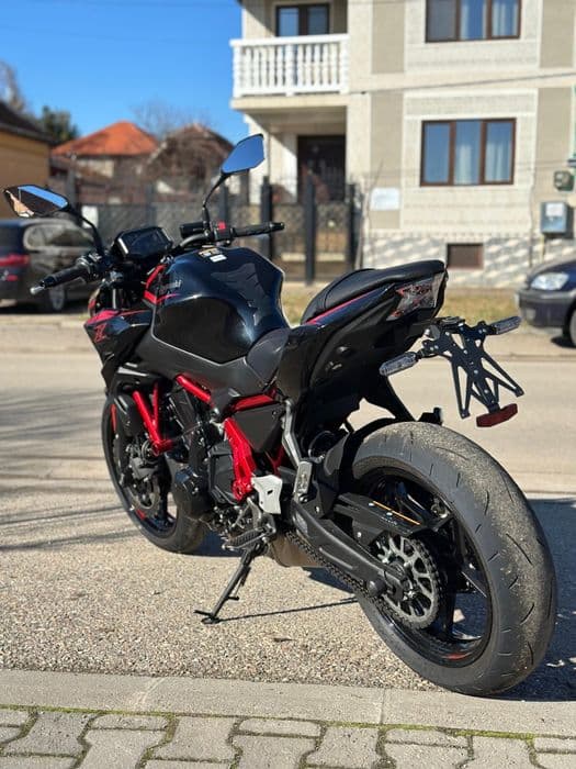Kawasaki Z 650 cat.A2 . 2025